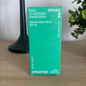 Daily UV Defense Sunscreen SPF 36 - No White Cast! 1.69 fl oz. EXP-04/14/2026